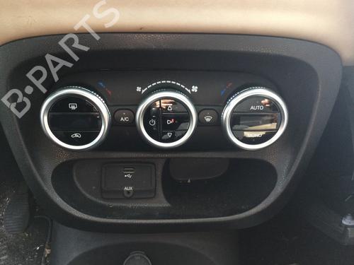 Used Climate control FIAT 500L (351_, 352_) 1.4 (199LYB1B) (95 hp) 21117486