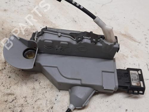 Used Front left lock Front left lock 13155189 13155189