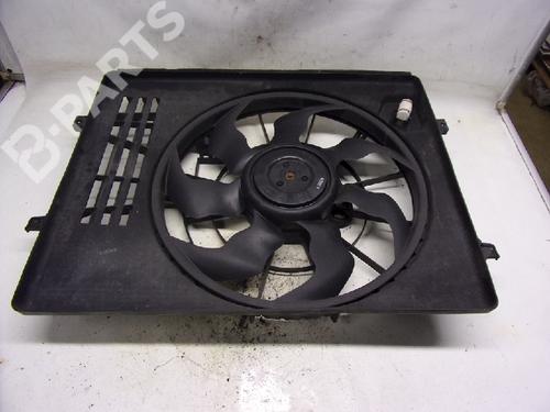 Used Radiator fan Radiator fan KIA CARENS IV 1.6 GDi (135 hp) 11068210 11068210