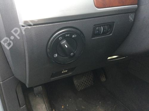 Forlygtekontakt VW TOUAREG (7LA, 7L6, 7L7) 3.2 V6 (220 hp) 31601146