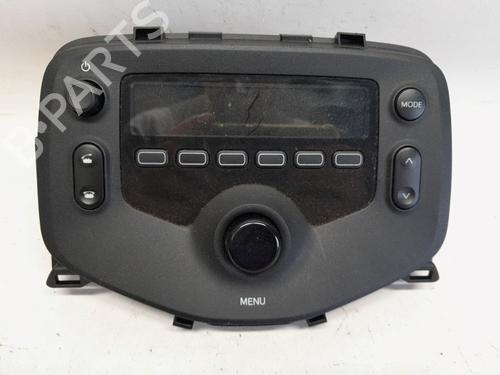 Used Radio PEUGEOT 108 1.0 VTi (69 hp) 19577002