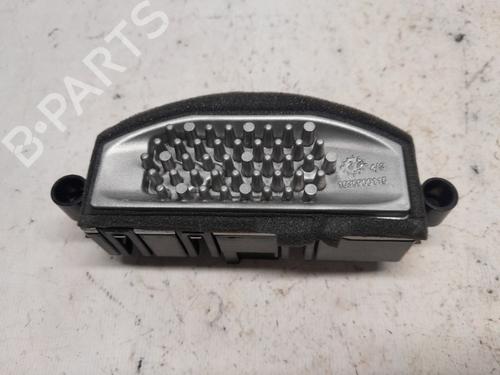 Used Heater resistor Heater resistor MINI MINI Convertible (F57) Cooper S (178 hp) 35988005 35988005