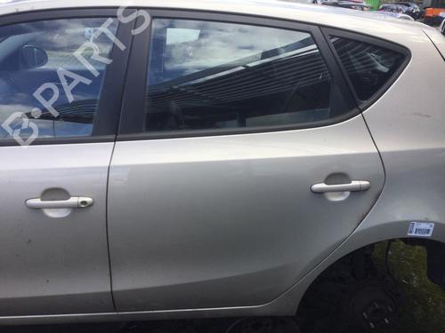 Used Left rear door Left rear door HYUNDAI i30 (FD) 1.4 (109 hp) 33800941 33800941