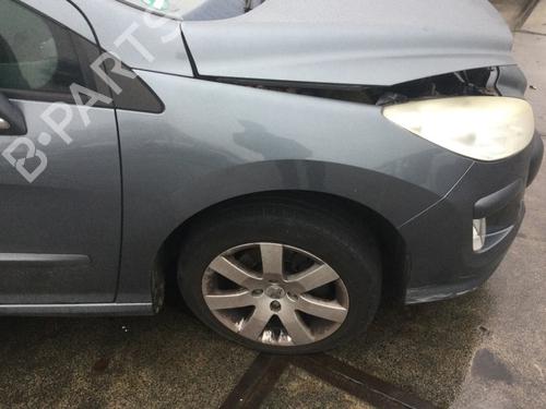 Forskærm Højre PEUGEOT 308 I (4A_, 4C_) 1.6 16V (140 hp) 31719640