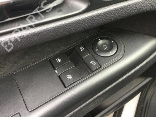 Used Switch Switch OPEL ZAFIRA / ZAFIRA FAMILY B (A05) 1.8 (M75) (140 hp) 40023685 40023685