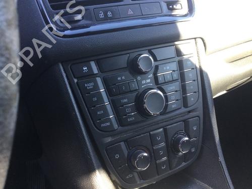 Used Radio Radio OPEL MERIVA B MPV (S10) 1.4 (75) (120 hp) 36308749 36308749