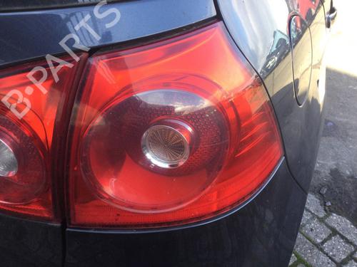 Used Right taillight VW GOLF V (1K1) 1.4 16V (80 hp) 30378679