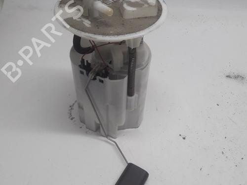 Used Fuel pump RENAULT TWINGO III (BCM_, BCA_) 1.0 SCe 70 (71 hp) 11075556