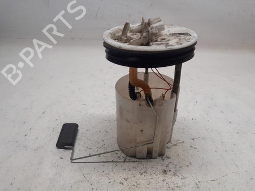 Used Fuel pump FORD FOCUS III Turnier 1.6 TDCi ECOnetic (105 hp) 24570097