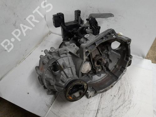 Used Gearbox VW POLO V (6R1, 6C1) 1.2 TDI (75 hp) 33057394