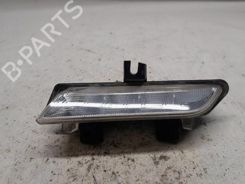 Used Left daytime light Left daytime light 21835994 21835994