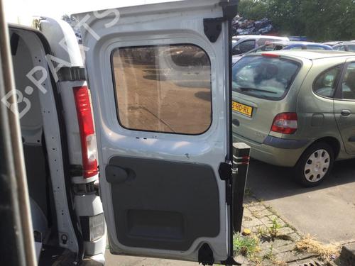 Tailgate RENAULT TRAFIC II Van (FL) 2.0 dCi 115 (FL01, FL0U, FL00, FL0H, FL0M) | BP33741058C6 - Image 6