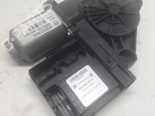 Elektronisk modul VW GOLF V (1K1) 1.9 TDI | BP13154131M83 