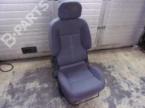 Used Right front seat Right front seat PEUGEOT PARTNER Box Body/MPV 1.6 HDi (90 hp) 11067382 11067382