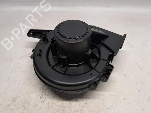 Used Heater blower motor Heater blower motor AUDI A1 Sportback (8XA, 8XF) 1.4 TFSI (140 hp) 35988143 35988143