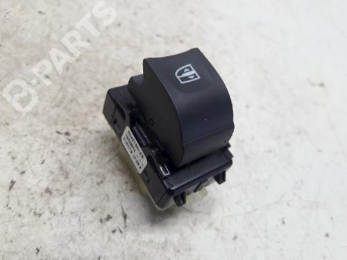 Used Switch Switch RENAULT CAPTUR I (J5_, H5_) 1.5 dCi 110 (110 hp) 11070129 11070129