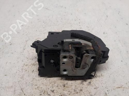 Høyre bak lås RENAULT CLIO IV (BH_) 0.9 TCe 90 (BHNF, BHMA, BHMH, BHJK, BHJR) (90 hp) 30795653