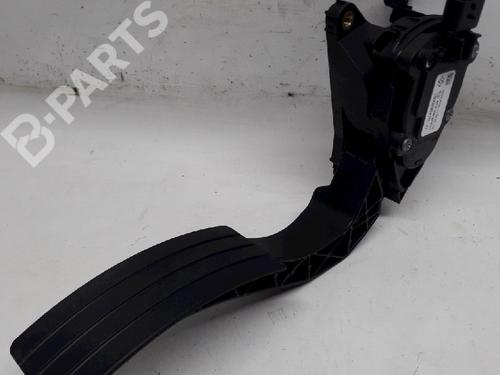 Used Pedal Pedal RENAULT CAPTUR I (J5_, H5_) 1.5 dCi 110 (110 hp) 11070152 11070152