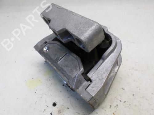 Used Engine mount Engine mount 11065829 11065829