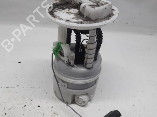 Used Fuel pump Fuel pump 11073060 11073060
