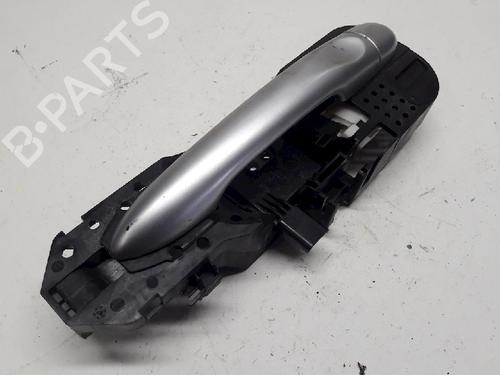 Used Rear left exterior door handle RENAULT MEGANE III Grandtour (KZ0/1) 1.5 dCi (KZ09, KZ0D, KZ1G, KZ29, KZ14, KZ1W, KZ10, KZ1F,... (110 hp) 11070468