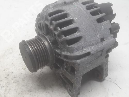 Used Alternator Alternator RENAULT CLIO IV Grandtour (KH_) 1.5 dCi 90 (KHN3, KHN4) (90 hp) 11136557 11136557