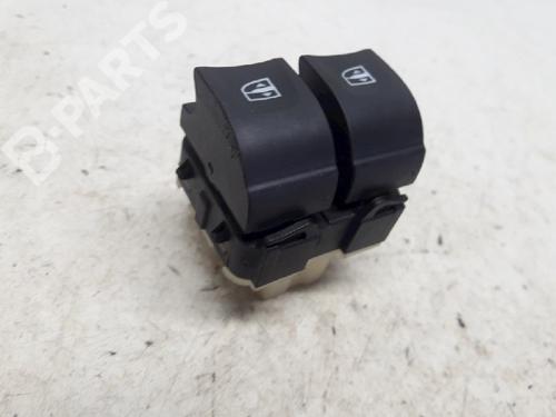 Used Switch Switch RENAULT CAPTUR I (J5_, H5_) 1.5 dCi 110 (110 hp) 11070127 11070127