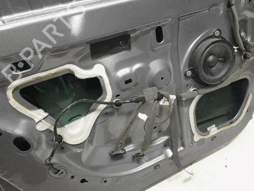 Left front door RENAULT MEGANE III Grandtour (KZ0/1) 2.0 CVT (KZ0G, KZ1P) | BP23983952C2