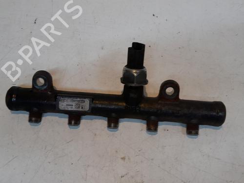 Used Injection rail PEUGEOT 407 SW (6E_, 6D_) 2.0 HDi 135 (136 hp) 11070911