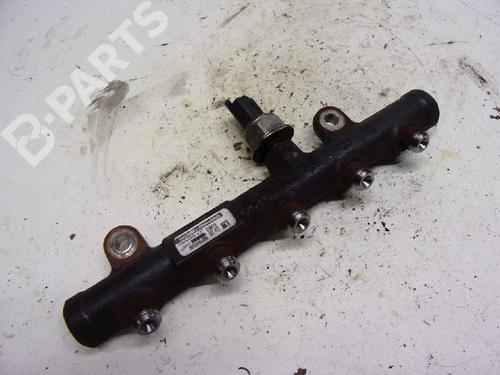 Used Common rail Common rail VOLVO S40 II (544) 2.0 D (136 hp) 11067272 11067272