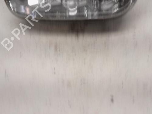 Used Right headlight Right headlight VW GOLF IV (1J1) 1.4 16V (75 hp) 18847618 18847618