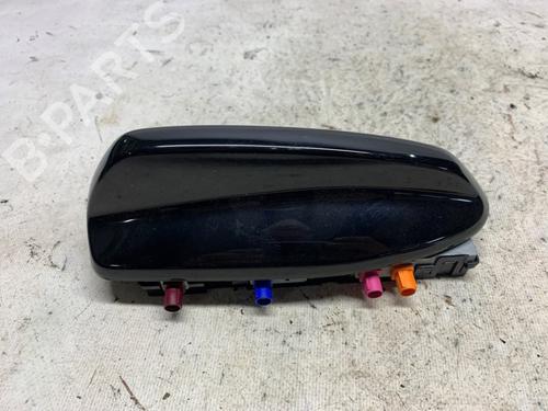 Used Antenna/Base Antenna/Base VOLVO XC40 (536) T5 Plug-in Hybrid (262 hp) 40023927 40023927