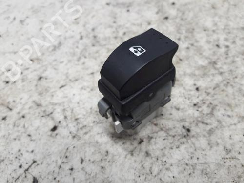 Used Switch RENAULT MEGANE II Estate (KM0/1_) 2.0 (135 hp) 11069572