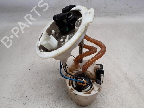 Used Fuel pump BMW 3 Touring (F31) 320 d (184 hp) 30160088