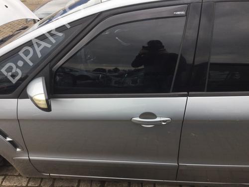 left-front-door-ford-s-max-wa6-23-2006-2007-2008-2009-2010-2011-2012-2013-2014-18852906 main image