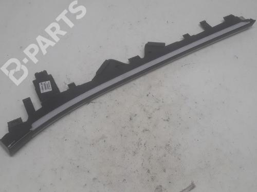 interior-roof-light-peugeot-208-ii-ub_-up_-uw_-uj_-12-puretech-100-98309935xu-71198045000x-156188130-2019-11187287 main image