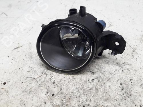 Used Right front fog light Right front fog light 11069561 11069561