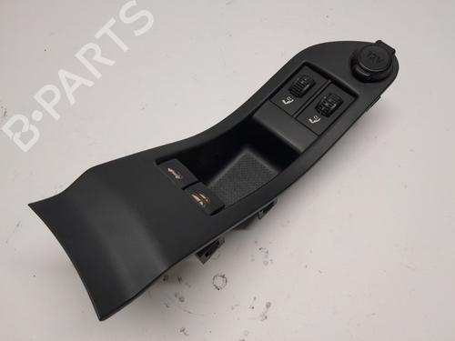 Used Switch PEUGEOT 308 CC (4B_) 2.0 HDi (4BRHRH, 4BRHRJ) (136 hp) 31601099