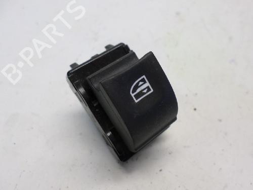 Used Switch RENAULT MEGANE III Grandtour (KZ0/1) 1.5 dCi (KZ0C, KZ1A) (90 hp) 11065772