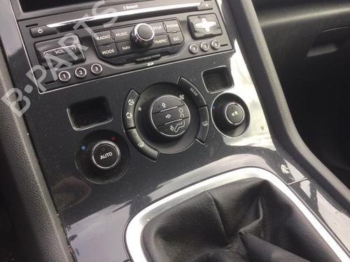 Comando chauffage Comando chauffage PEUGEOT 5008 (0U_, 0E_) 1.6 16V (120 hp) 35988459 35988459