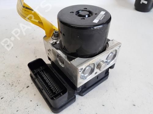 Used ABS pump BMW 3 (F30, F80) 320 i (184 hp) 22766384