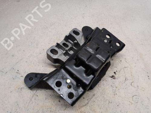 Used Engine mount VW T-ROC (A11, D11) 1.5 TSI (150 hp) 31260770