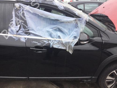 Used Right front door PEUGEOT 2008 I (CU_) 1.2 THP 110 / PureTech 110 (110 hp) 32098248