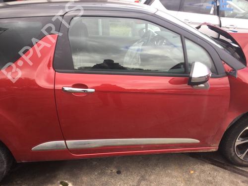 Dør høyre foran DS DS 3 (SA_) 1.2 VTi 82 (SAHMZ6) (82 hp) 30399102
