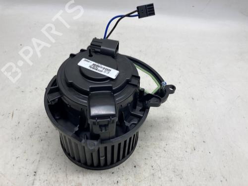Used Heater blower motor RENAULT MEGANE IV Grandtour (K9A/M/N_) 1.3 TCe 140 (K9NB) (140 hp) 27240058