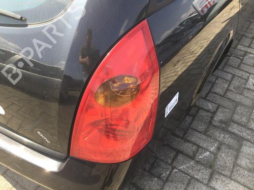 Used Right taillight NISSAN PRIMERA Estate (WP12) 1.8 (115 hp) 29166745