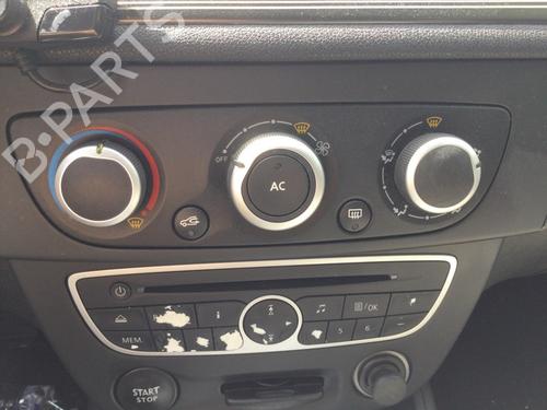 Used Climate control RENAULT MEGANE III Grandtour (KZ0/1) 2.0 CVT (KZ0G, KZ1P) (140 hp) 15194991