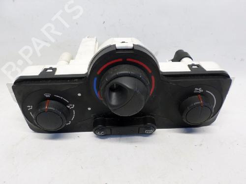 Commande Chauffage RENAULT CLIO III (BR0/1, CR0/1) 1.5 dCi (C/BR0G, C/BR1G) (68 hp) 11079645