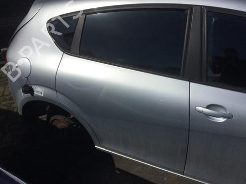 Used Right rear door Right rear door SEAT LEON (1P1) 1.4 TSI (125 hp) 34042497 34042497