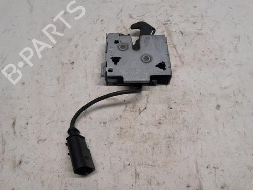 Used Hood lock SKODA OCTAVIA IV Combi (NX5, PV5) 2.0 TDi (116 hp) 32035826